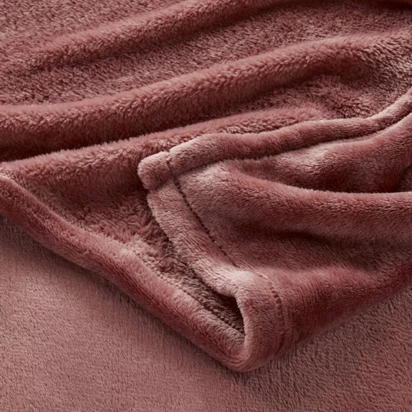 Soft Plush Blanket in Dusty Rose - Picture 1 of 2